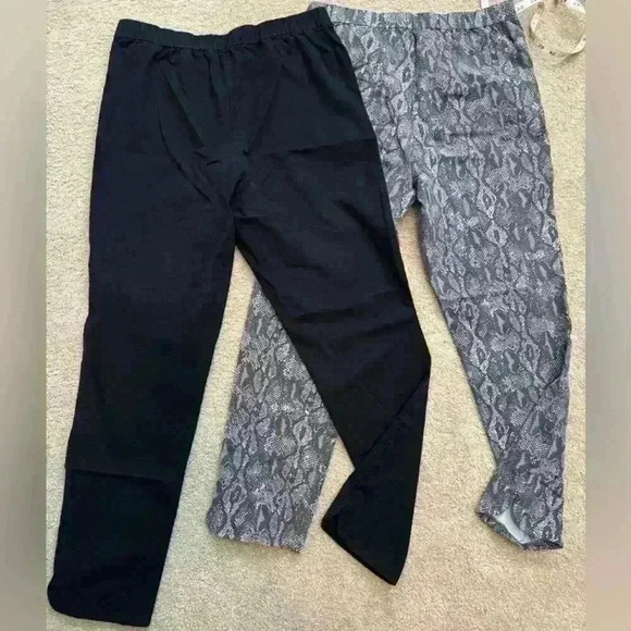 Isaac Mizrahi Live! Tall 24/7 Stretch Ankle Pants Size 14 Tall TWO PAIR Snake - Picture 10 of 16